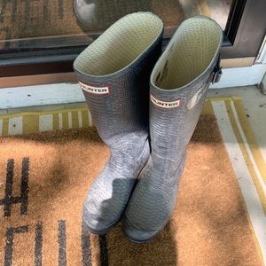 Hunter grey boots